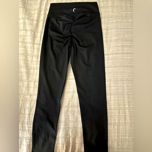 Zyia black scrunch lux soft light fabric
